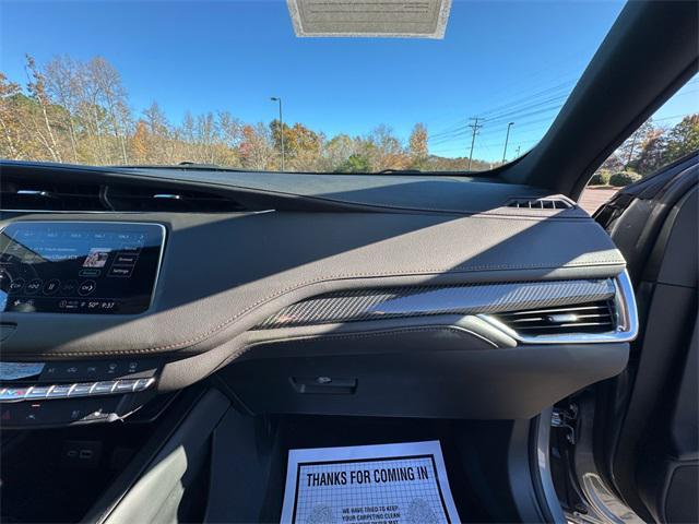 used 2023 Cadillac XT4 car, priced at $28,450