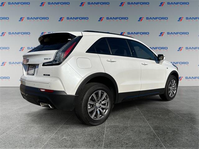 used 2022 Cadillac XT4 car, priced at $26,221