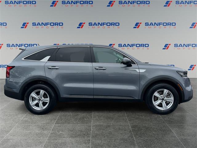 used 2022 Kia Sorento car, priced at $23,990
