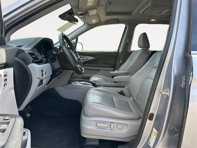 used 2019 Honda Pilot car, priced at $27,490