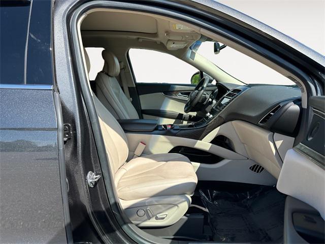used 2019 Lincoln Nautilus car, priced at $25,995
