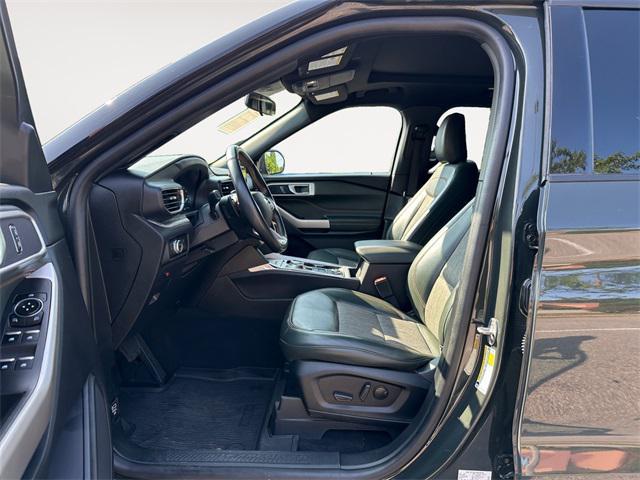 used 2022 Ford Explorer car, priced at $33,998