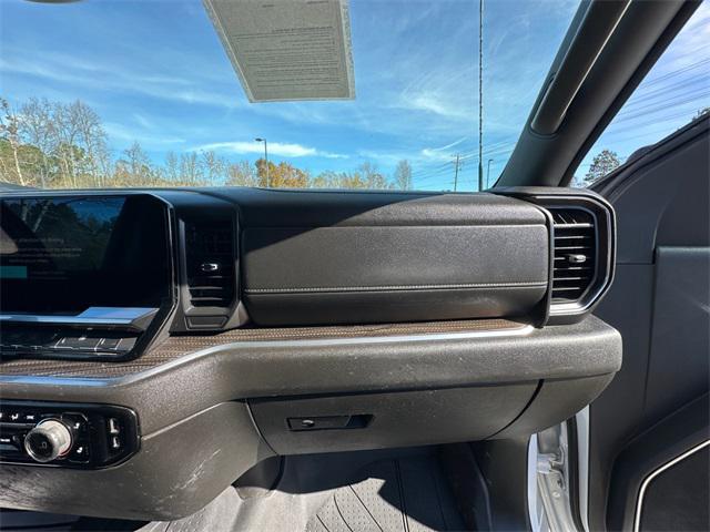 used 2024 Chevrolet Silverado 2500 car, priced at $45,990