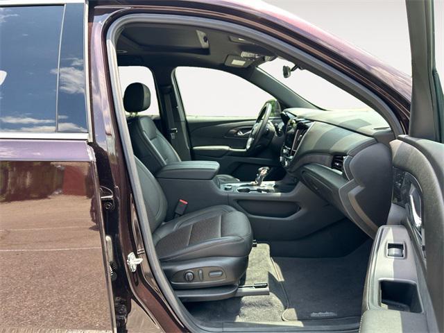 used 2022 Chevrolet Traverse car, priced at $38,994
