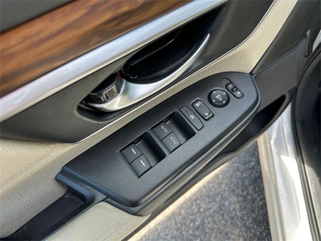 used 2022 Honda CR-V car, priced at $24,489