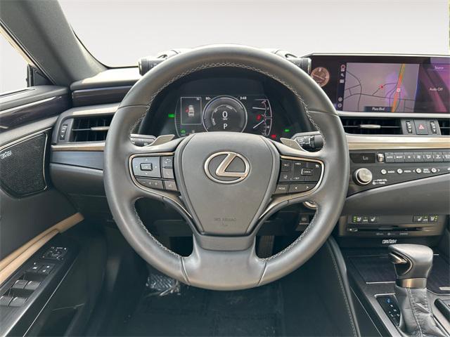 used 2021 Lexus ES 300h car, priced at $30,950