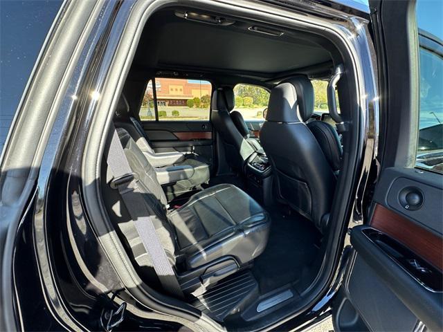 used 2021 Lincoln Navigator car, priced at $40,563