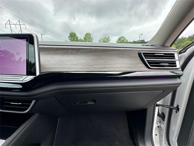 used 2024 Volkswagen Atlas car, priced at $41,400