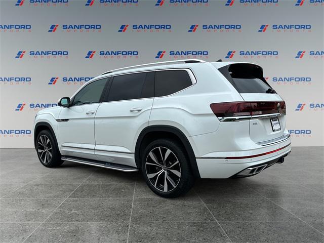 used 2024 Volkswagen Atlas car, priced at $41,400