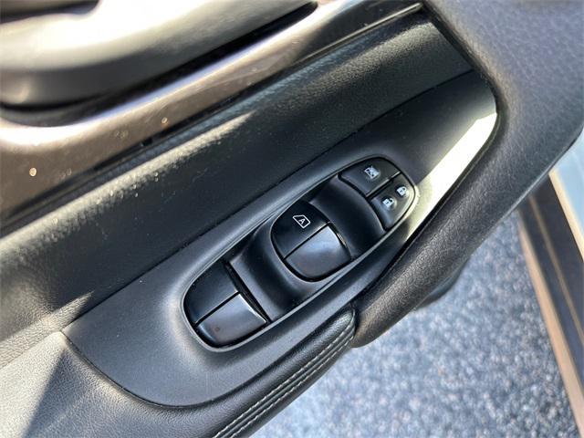 used 2020 Nissan Rogue car, priced at $12,950