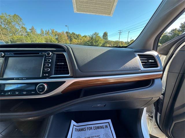 used 2019 Toyota Highlander car, priced at $24,500