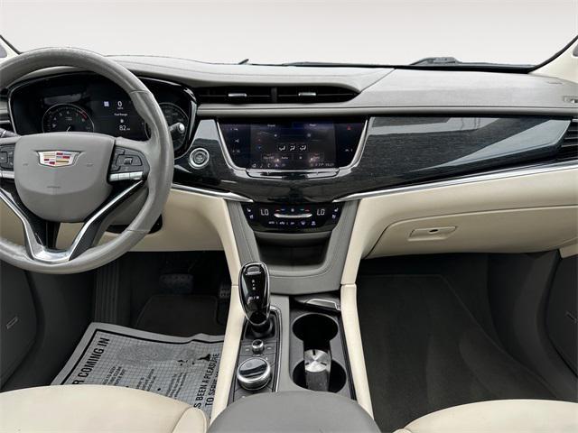 used 2020 Cadillac XT6 car, priced at $25,750