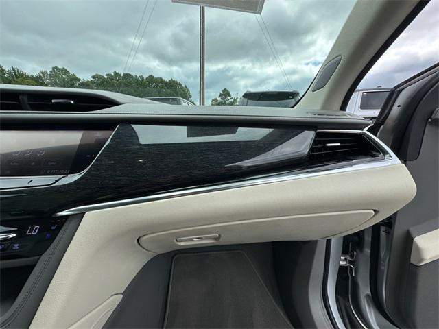 used 2020 Cadillac XT6 car, priced at $25,750