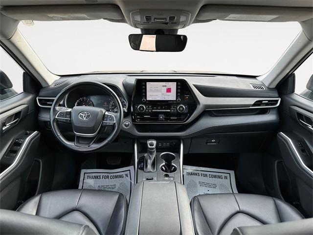 used 2022 Toyota Highlander car, priced at $31,776
