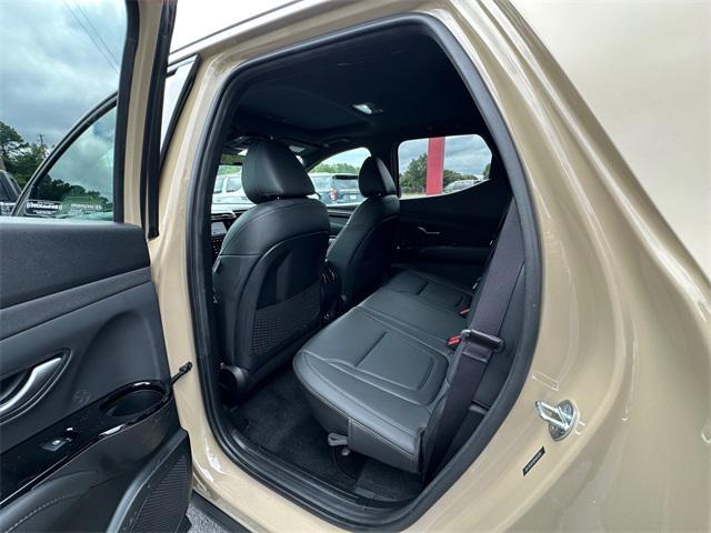 used 2023 Hyundai SANTA CRUZ car, priced at $23,710