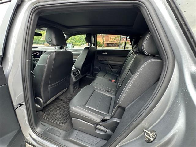 used 2021 Volkswagen Atlas Cross Sport car, priced at $25,450