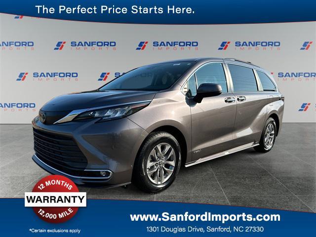 used 2021 Toyota Sienna car, priced at $34,400