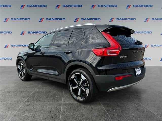 used 2022 Volvo XC40 car, priced at $25,540