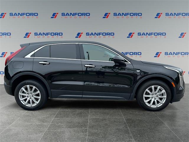 used 2022 Cadillac XT4 car, priced at $23,450