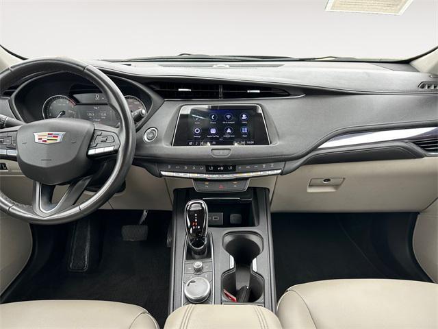 used 2022 Cadillac XT4 car, priced at $23,450