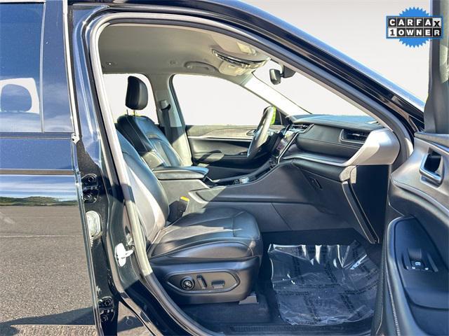 used 2023 Jeep Grand Cherokee car, priced at $26,400
