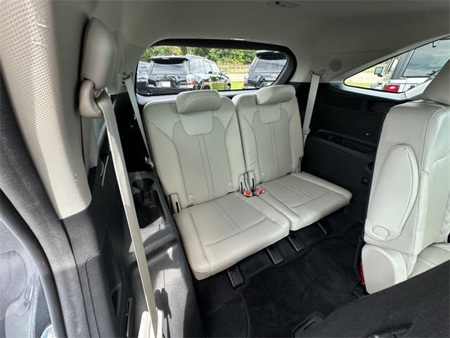 used 2022 Kia Sorento car, priced at $25,488