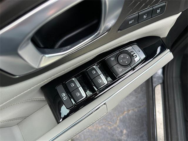 used 2022 Kia Sorento car, priced at $25,488