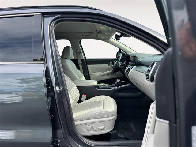 used 2022 Kia Sorento car, priced at $25,488