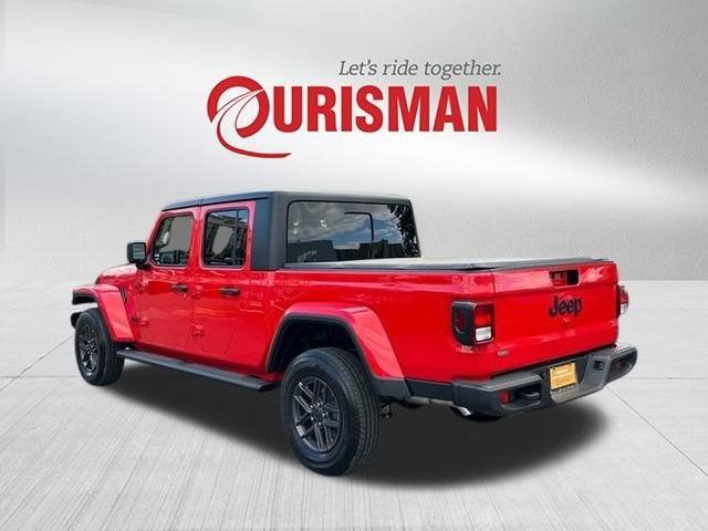 used 2024 Jeep Gladiator car, priced at $42,491