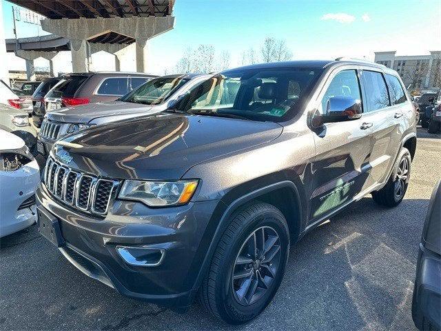 used 2018 Jeep Grand Cherokee car, priced at $20,722