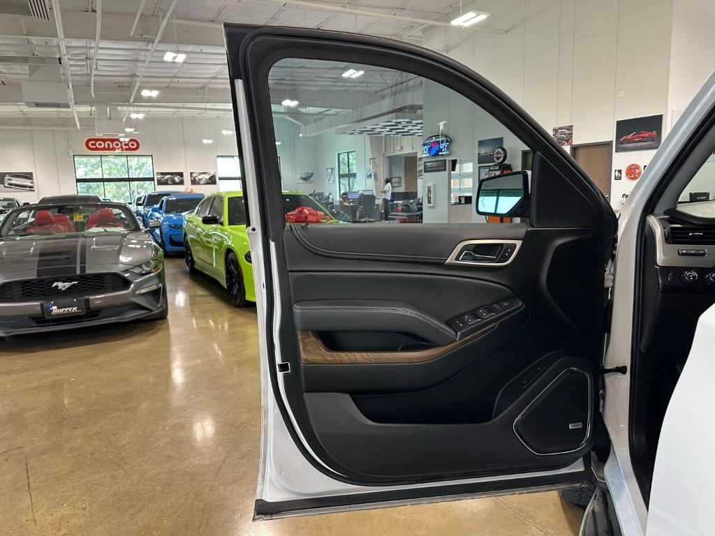 used 2019 GMC Yukon car, priced at $38,000
