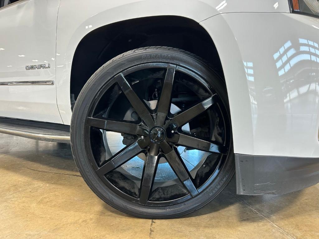 used 2019 GMC Yukon car, priced at $38,000