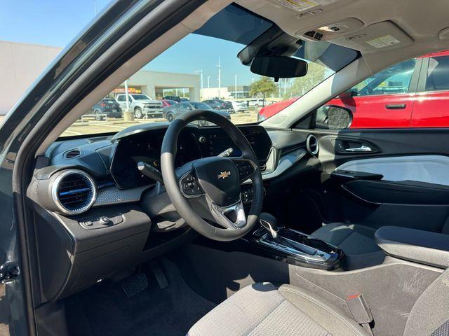 used 2025 Chevrolet Trax car, priced at $23,000
