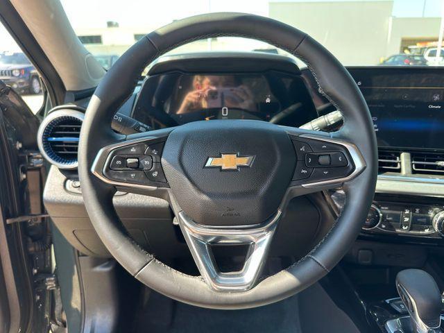 used 2025 Chevrolet Trax car, priced at $23,000