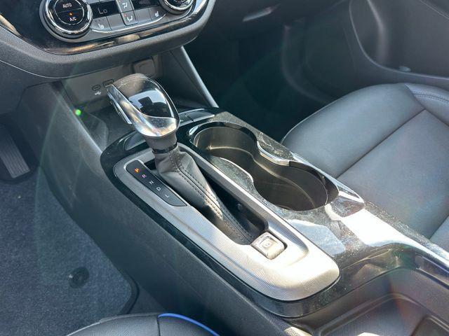 used 2025 Buick Envista car, priced at $26,500