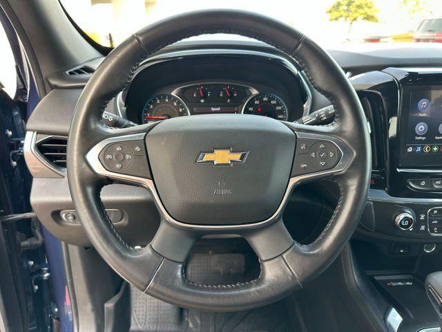 used 2022 Chevrolet Traverse car, priced at $26,500