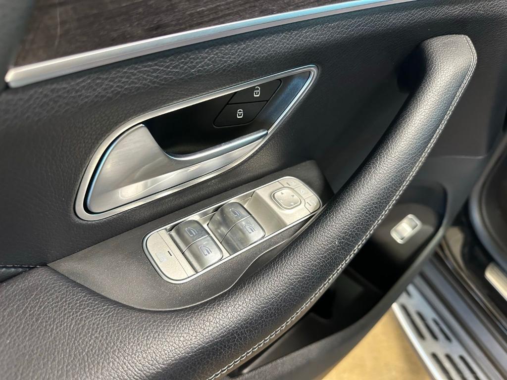 used 2020 Mercedes-Benz GLE 350 car, priced at $33,000