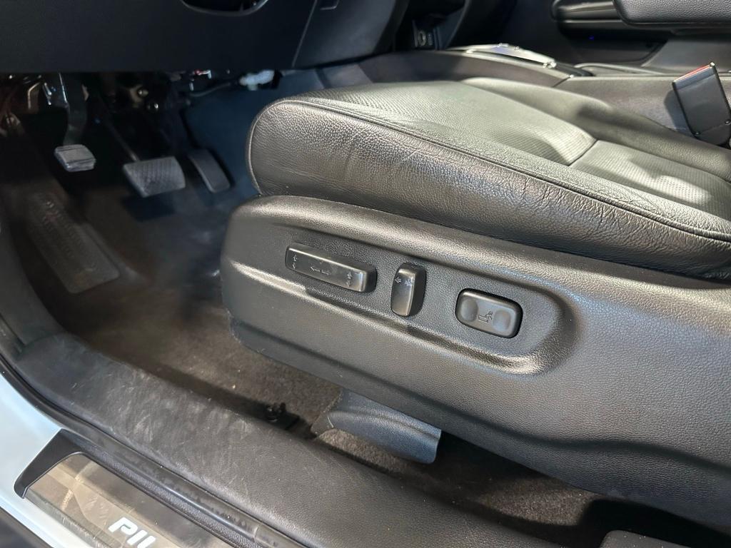 used 2020 Honda Pilot car, priced at $31,000