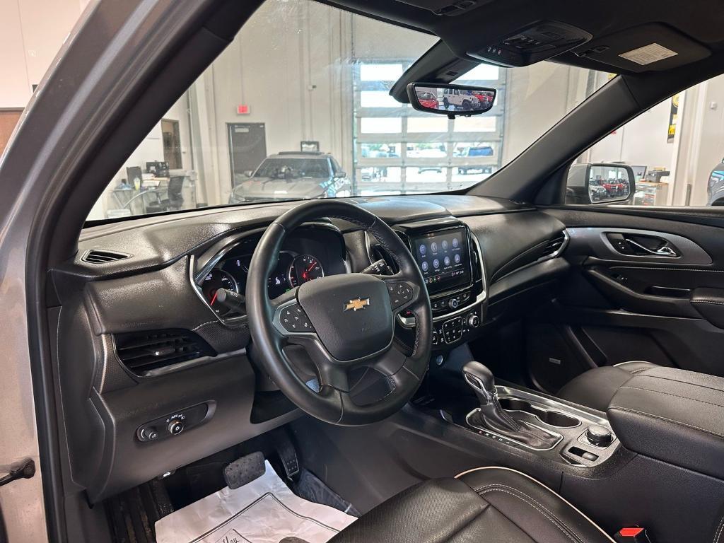 used 2023 Chevrolet Traverse car, priced at $39,000