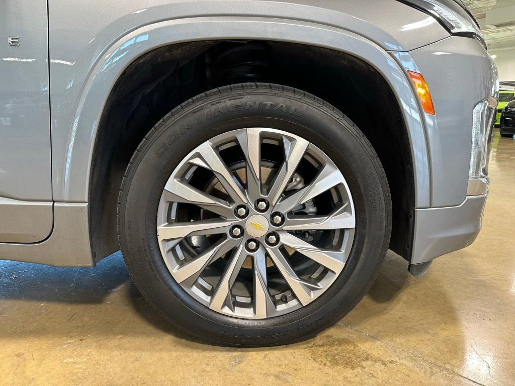 used 2023 Chevrolet Traverse car, priced at $39,000