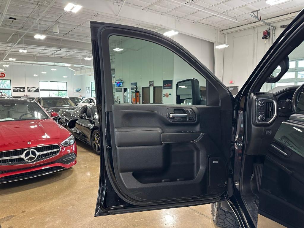 used 2022 GMC Sierra 2500 car, priced at $57,750
