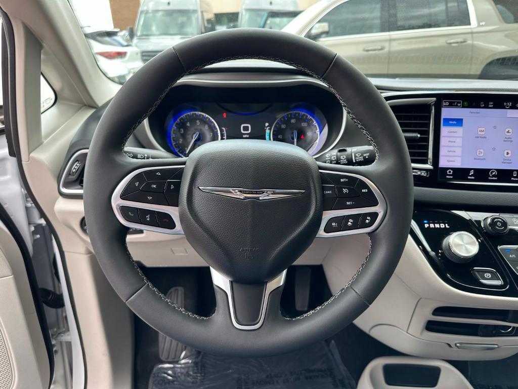 used 2022 Chrysler Pacifica car, priced at $23,500