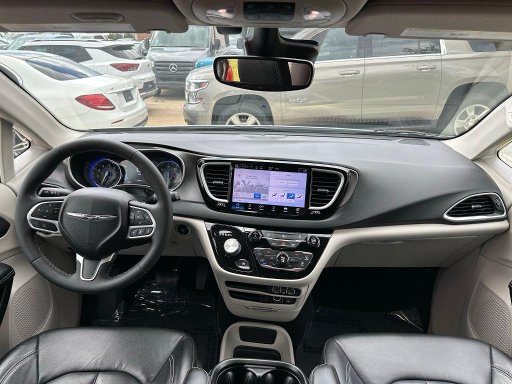 used 2022 Chrysler Pacifica car, priced at $23,500