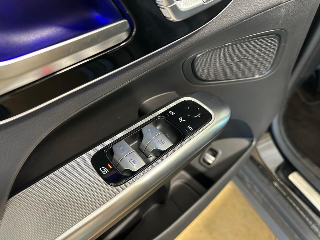 used 2025 Mercedes-Benz GLC 300 car, priced at $48,000