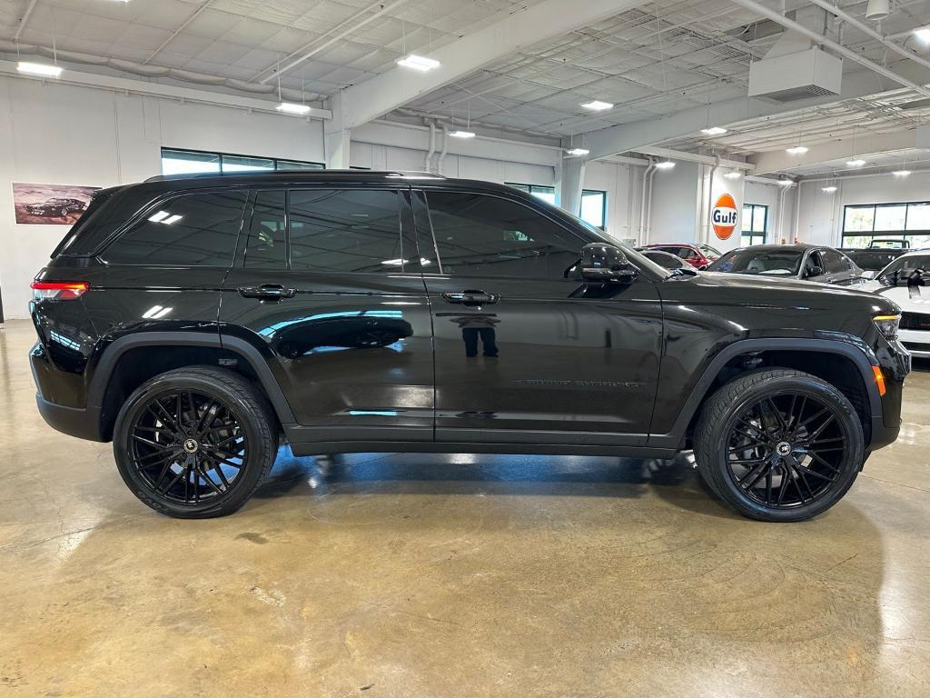 used 2022 Jeep Grand Cherokee car, priced at $29,750