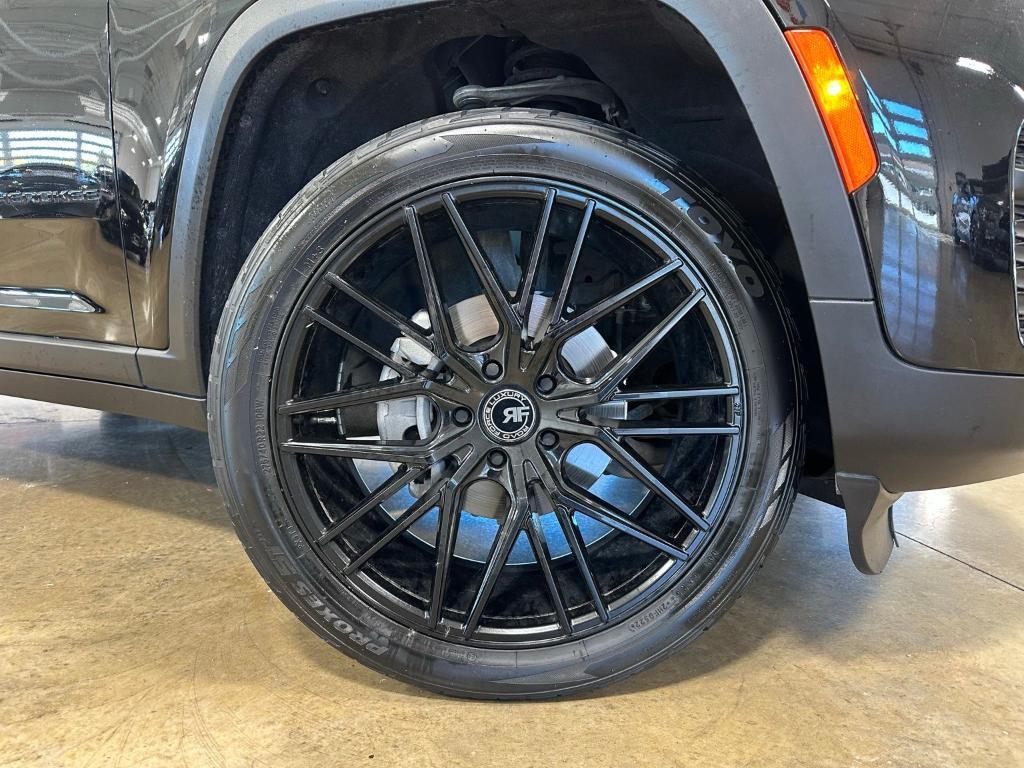 used 2022 Jeep Grand Cherokee car, priced at $29,750