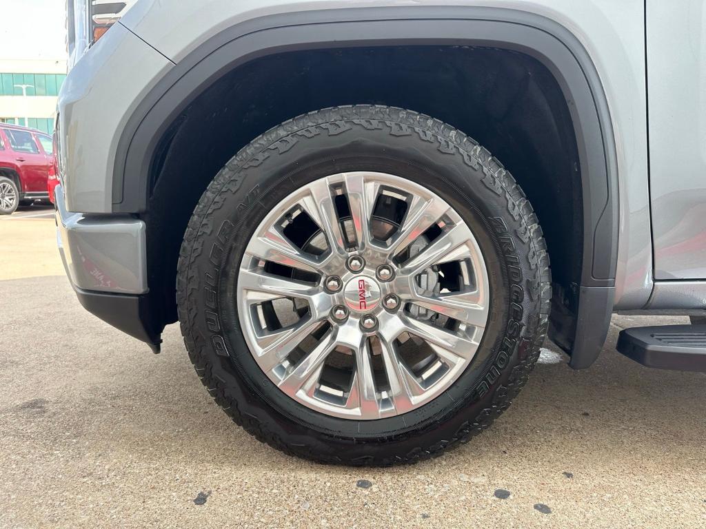 used 2023 GMC Sierra 1500 car, priced at $57,000