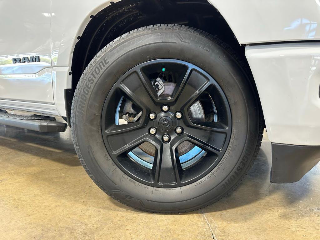used 2022 Ram 1500 car, priced at $29,000