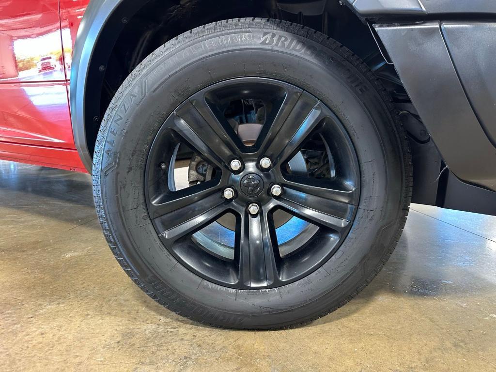 used 2021 Ram 1500 Classic car, priced at $26,000