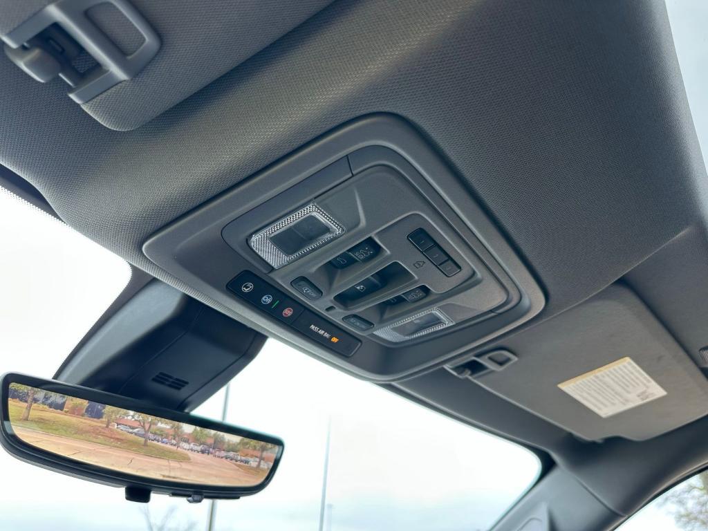 used 2020 Chevrolet Silverado 1500 car, priced at $36,000